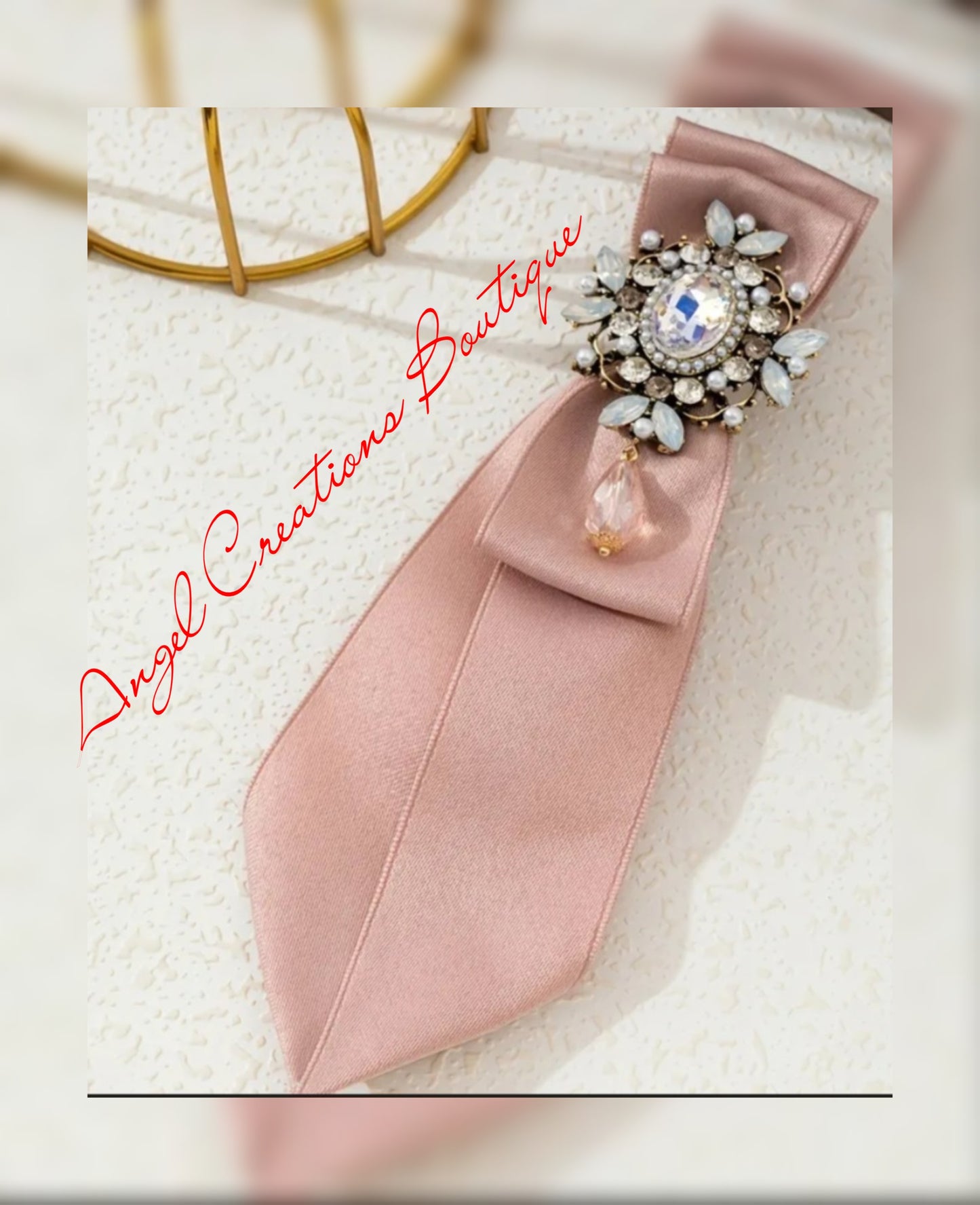 That Girl Bow Brooch