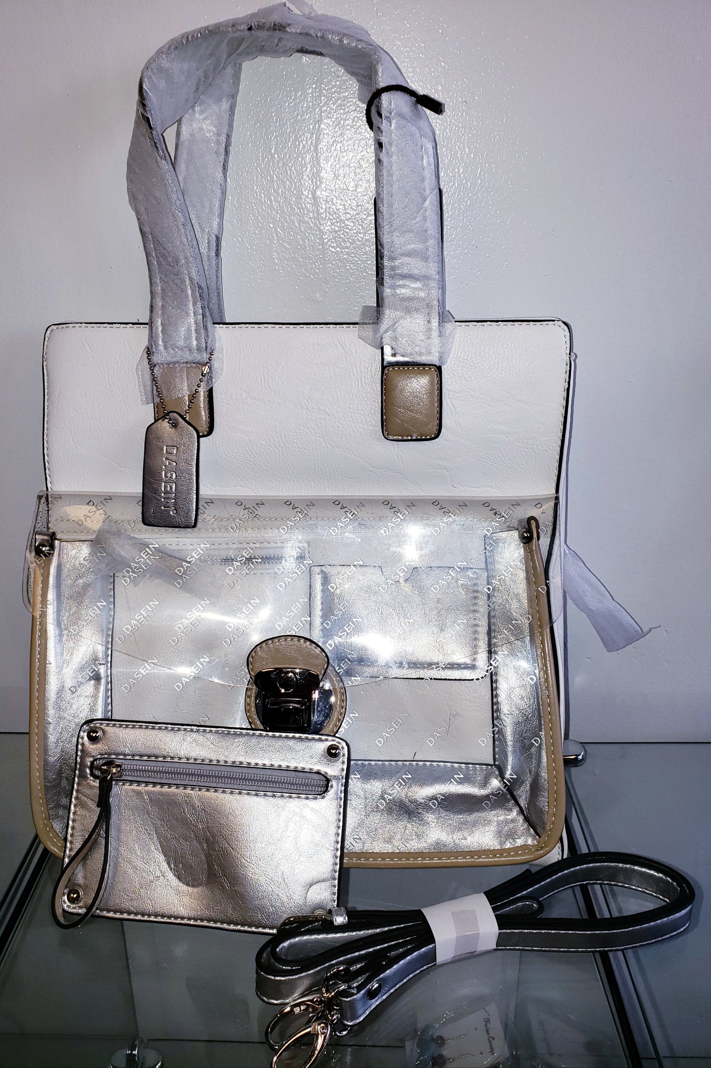 Metallic Purse w/wristlet